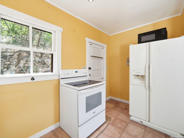 846 Private Road 260 W, Medina, TX 78056