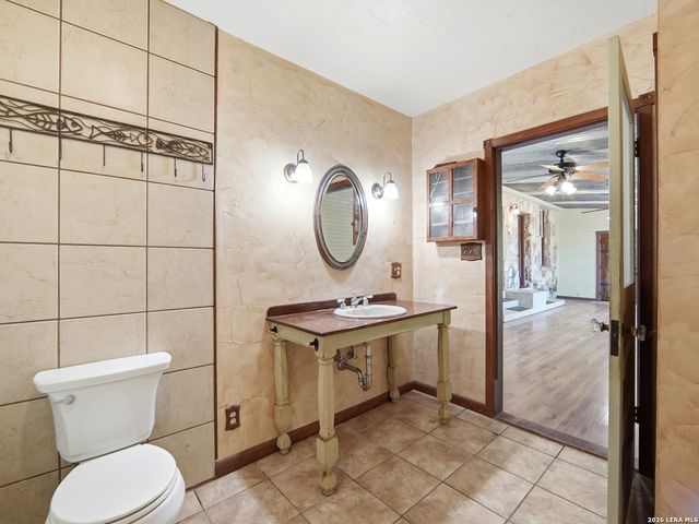 846 Private Road 260 W, Medina, TX 78056