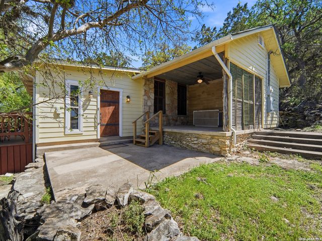 846 Private Road 260 W, Medina, TX 78056