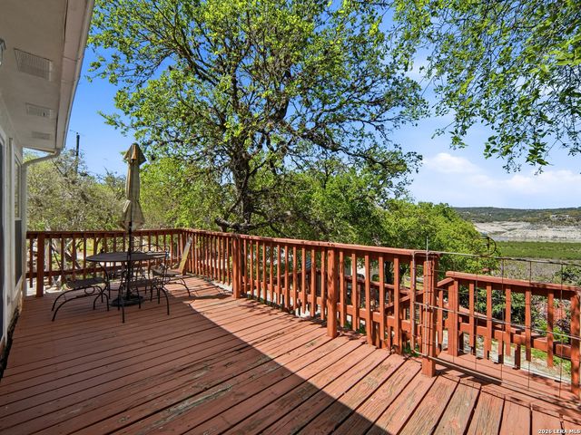 846 Private Road 260 W, Medina, TX 78056