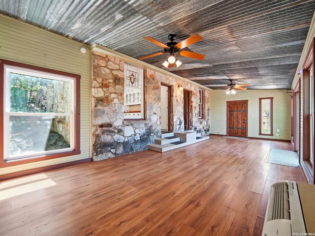 846 Private Road 260 W, Medina, TX 78056