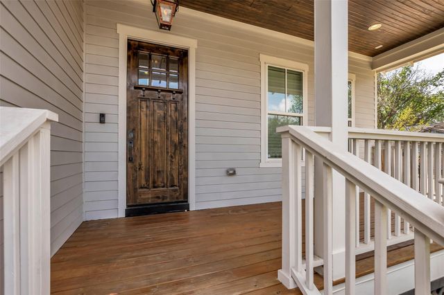 800 Walton Street, Houston, TX 77009