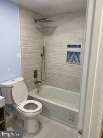 75 N LOCUST AVE, Marlton, NJ 08053
