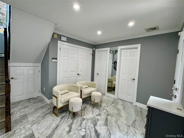 285 S Broadway D, Tarrytown, NY 10591