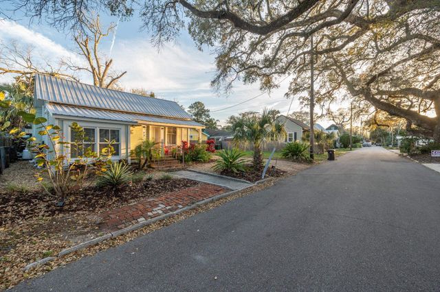 73 Kings Ferry Way + Vacant Lot, St Augustine, FL 32084