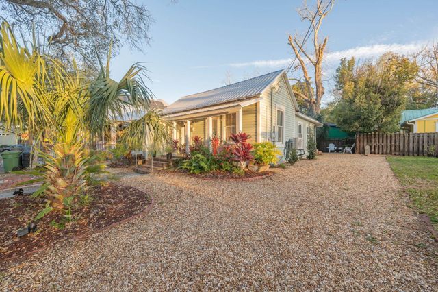 73 Kings Ferry Way + Vacant Lot, St Augustine, FL 32084