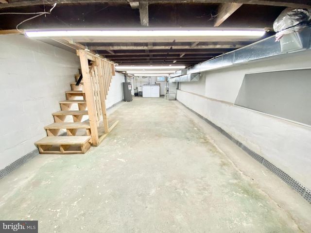 6537 BALTIMORE AVE., Baltimore, MD 21222