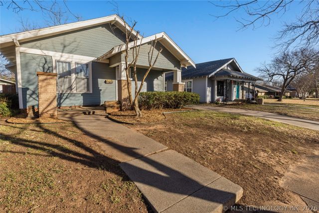 706 D NW, Ardmore, OK 73401