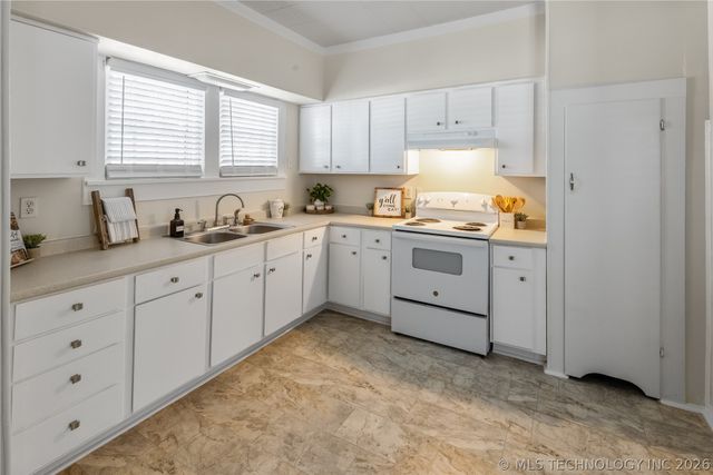 706 D NW, Ardmore, OK 73401