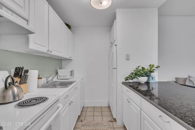 400 Deal Lake Drive 3K, Asbury Park, NJ 07712