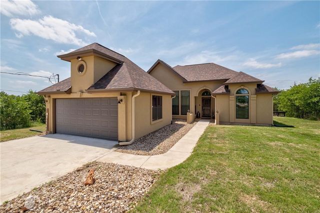 509 Kaanapali LN, Bastrop, TX 78602