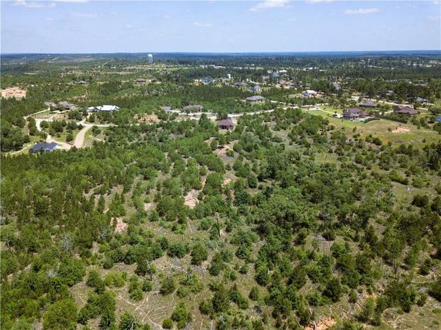 509 Kaanapali LN, Bastrop, TX 78602