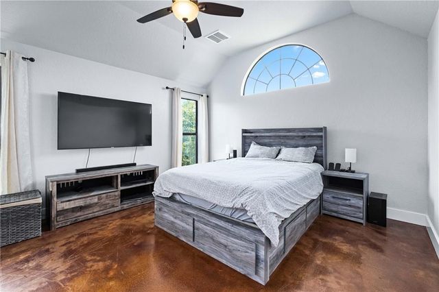509 Kaanapali LN, Bastrop, TX 78602