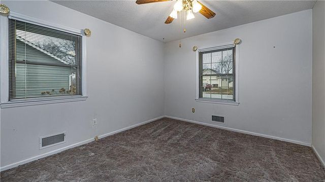 315 N Woodson Drive, Raymore, MO 64083