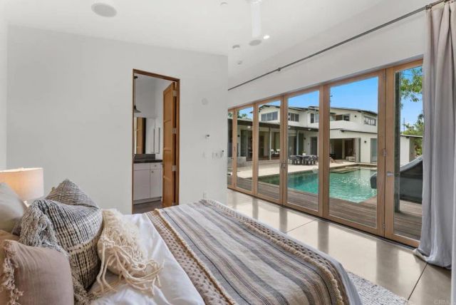 1866 Sheridan Road, Encinitas, CA 92024