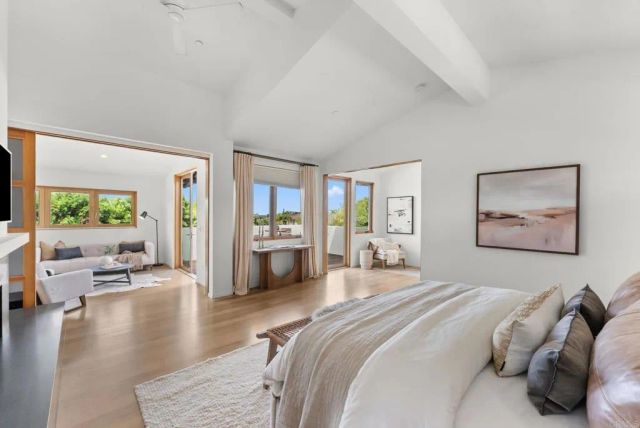 1866 Sheridan Road, Encinitas, CA 92024
