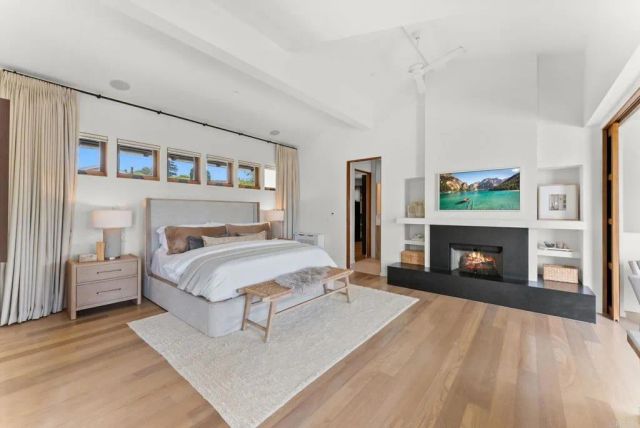 1866 Sheridan Road, Encinitas, CA 92024