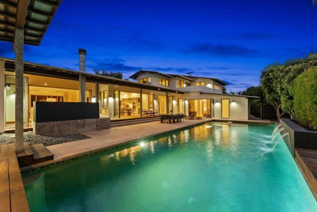 1866 Sheridan Road, Encinitas, CA 92024