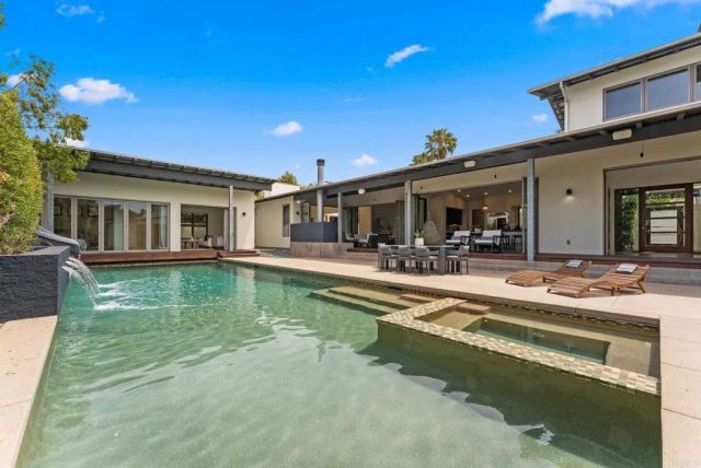 1866 Sheridan Road, Encinitas, CA 92024