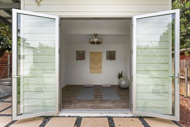 1866 Sheridan Road, Encinitas, CA 92024