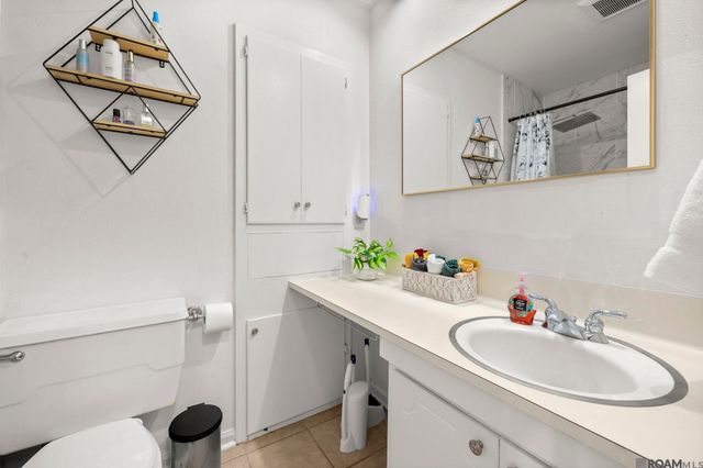 1774 Peck Dr, Baton Rouge, LA 70810