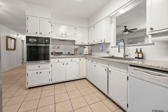 1774 Peck Dr, Baton Rouge, LA 70810