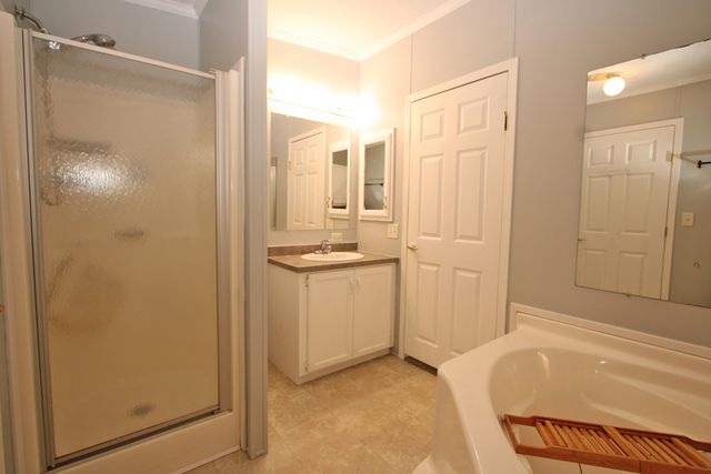 406 Spruce Drive, Belvidere, IL 61008
