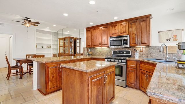 213 Via Presa, San Clemente, CA 92672
