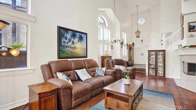 213 Via Presa, San Clemente, CA 92672