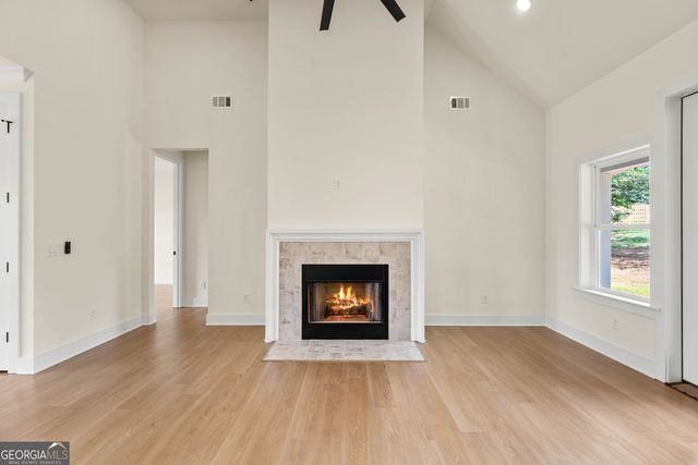 135 Oak Terrace Drive, Baldwin, GA 30511