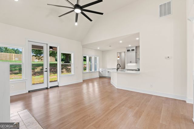 135 Oak Terrace Drive, Baldwin, GA 30511