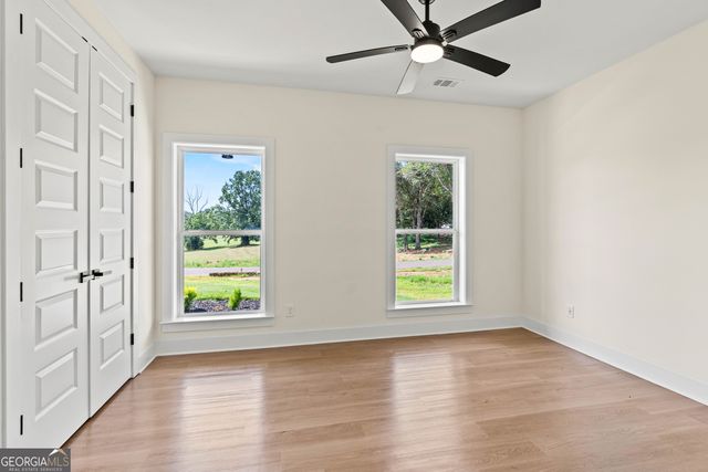 135 Oak Terrace Drive, Baldwin, GA 30511