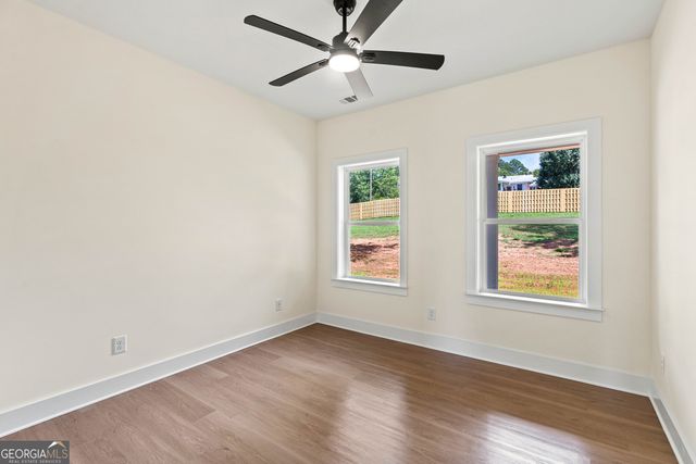 135 Oak Terrace Drive, Baldwin, GA 30511