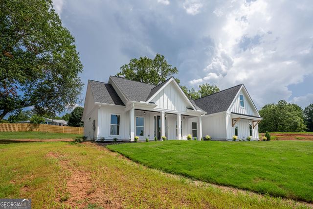 135 Oak Terrace Drive, Baldwin, GA 30511