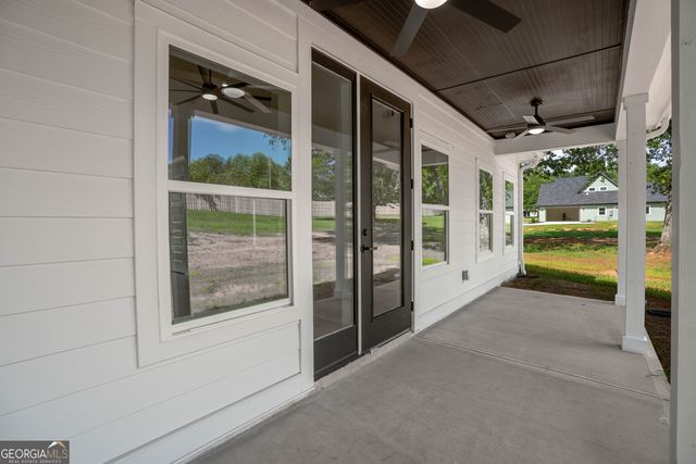 135 Oak Terrace Drive, Baldwin, GA 30511