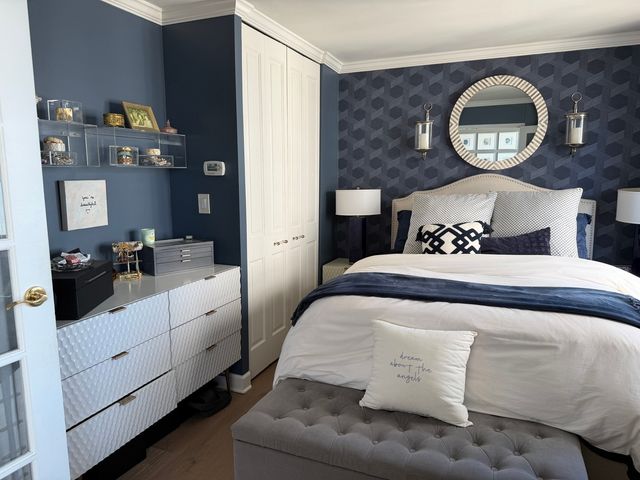 1313 N Ritchie Court 2706, Chicago, IL 60610