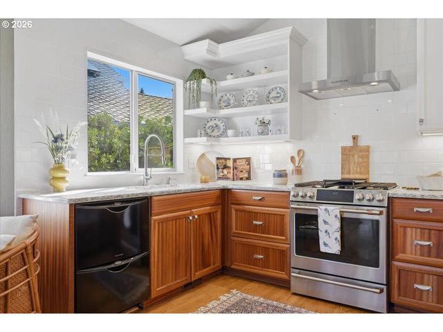 11206 Sw PINTAIL Loop, Beaverton, OR 97007