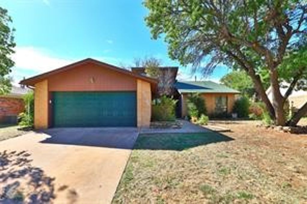 5325 Hunters Circle, Abilene, TX 79606