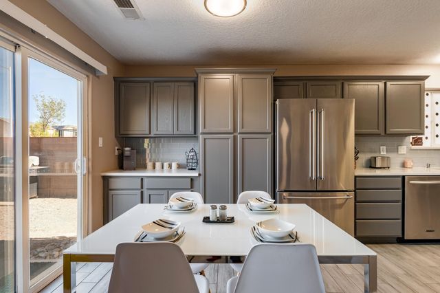3317 Zia Street NE, Rio Rancho, NM 87144