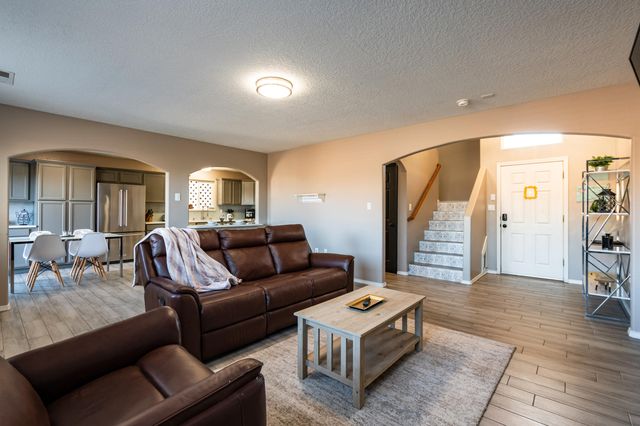 3317 Zia Street NE, Rio Rancho, NM 87144