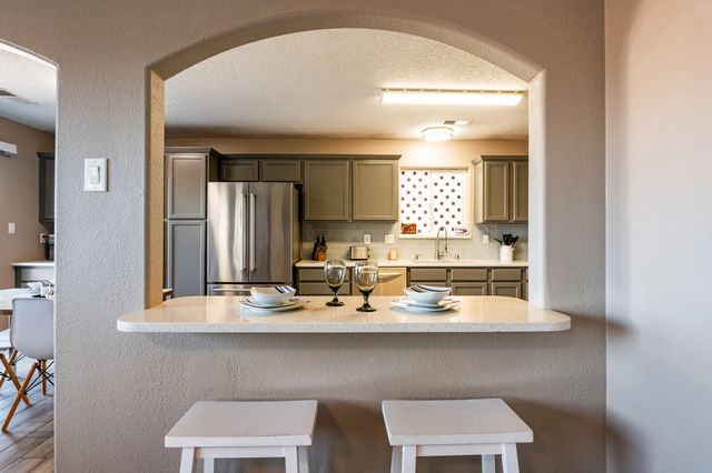3317 Zia Street NE, Rio Rancho, NM 87144