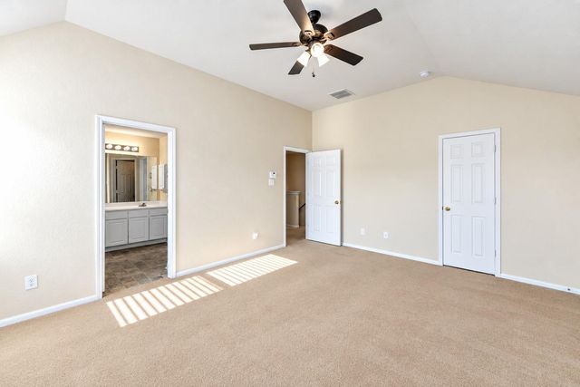 2114 Bishop Hollow Lane, Rosenberg, TX 77471