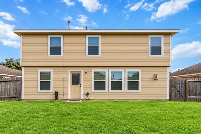 2114 Bishop Hollow Lane, Rosenberg, TX 77471
