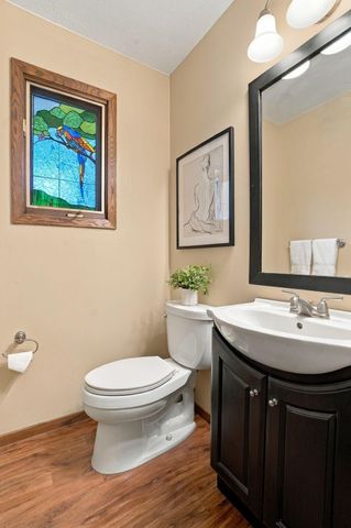 4317 Briarwood Lane, Minnetonka, MN 55343