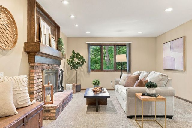 4317 Briarwood Lane, Minnetonka, MN 55343