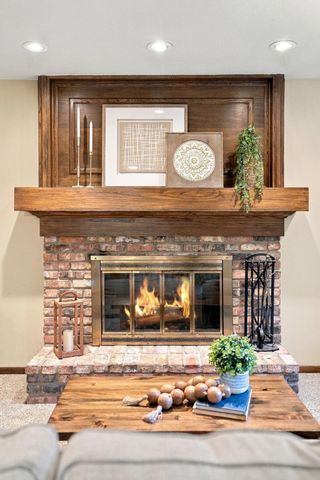 4317 Briarwood Lane, Minnetonka, MN 55343