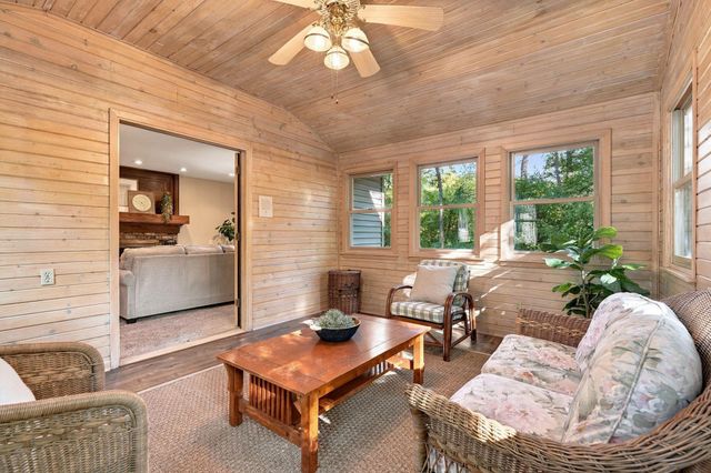4317 Briarwood Lane, Minnetonka, MN 55343
