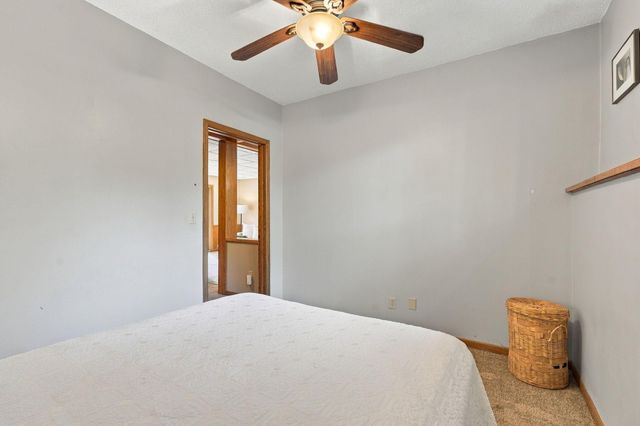 4317 Briarwood Lane, Minnetonka, MN 55343