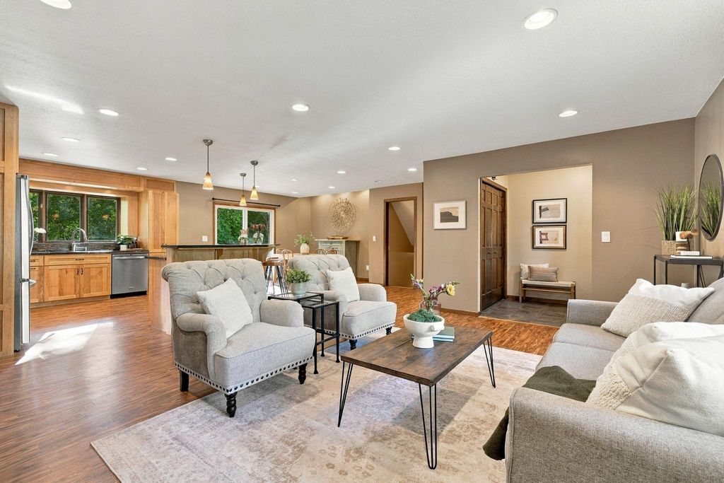 4317 Briarwood Lane, Minnetonka, MN 55343 — photo 5