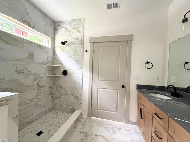 435 Gallbush RD, Chesapeake, VA 23322